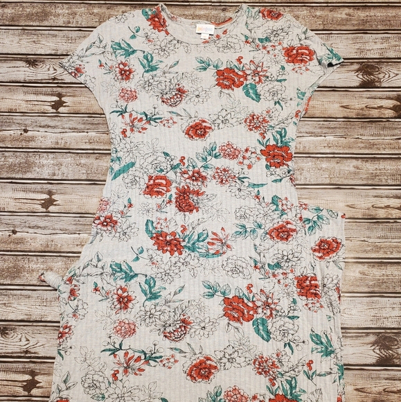 Flora Ribbed Maxi - Picture 1 of 3